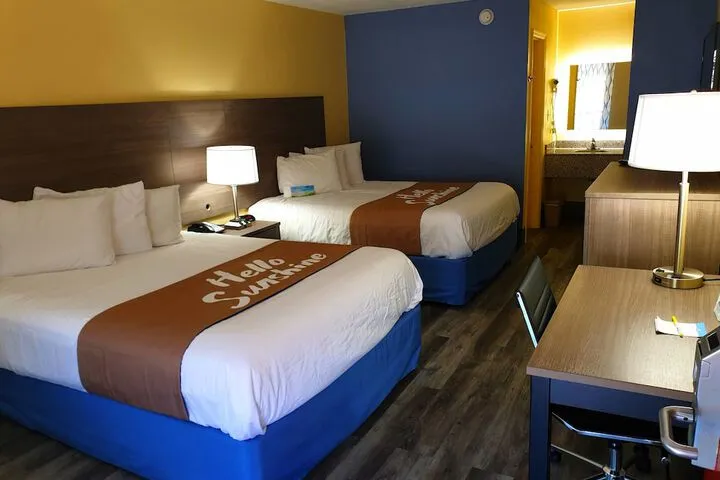 Room 5 of 37