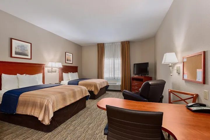 Room 3 of 49