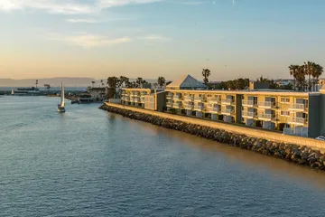 Portofino Hotel & Marina