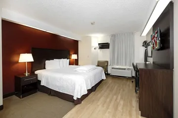 Red Roof Inn PLUS+ Palm Coast