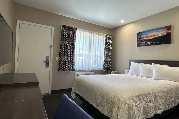 Hero Image 1 of 45