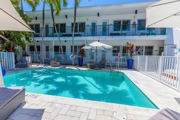 Seaside All Suites Hotel