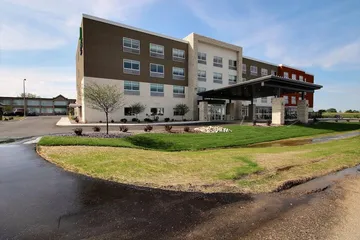 Holiday Inn Express & Suites Fond Du Lac by IHG