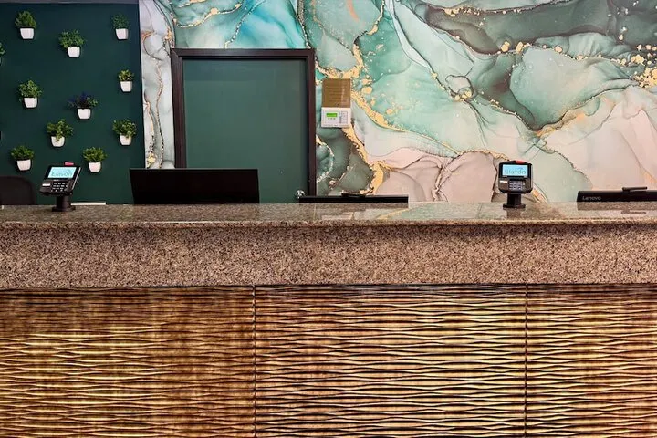 Concierge desk