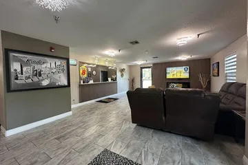 Super 8 by Wyndham Kinder / Coushatta near Casino
