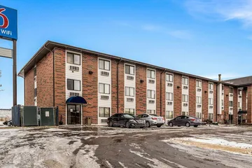 Motel 6 Elk Grove Village IL