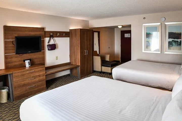 Room 3 of 45