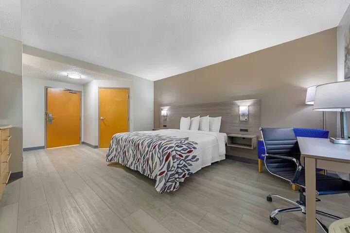 Room 5 of 21