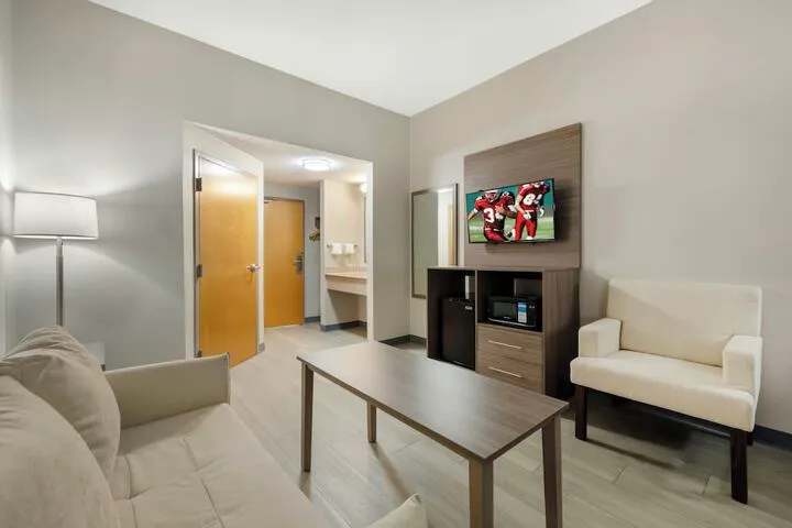 Room 4 of 21