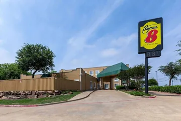 Super 8 by Wyndham Garland / Rowlett/East Dallas Area