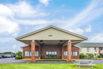 Super 8 by Wyndham Henrietta / Rochester Area