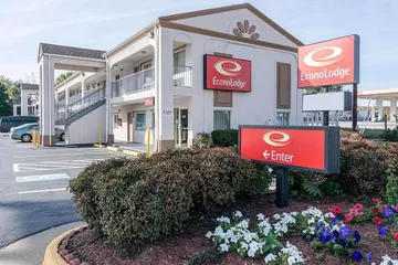 Econo Lodge Fredericksburg near I-95