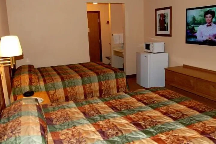 Room 3 of 5
