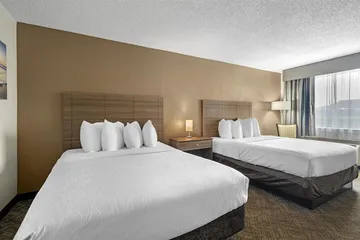 Best Western Center Inn