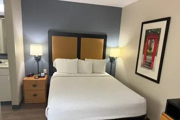 MainStay Suites Washington Dulles Airport