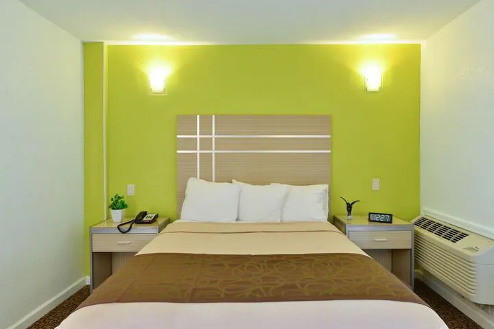 Room 5 of 31