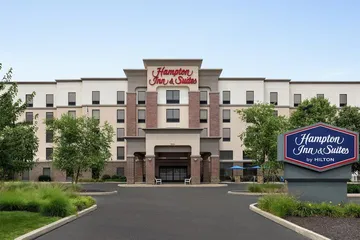 Hampton Inn & Suites Pittsburgh / Harmarville