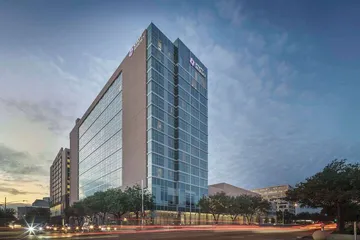 Hyatt Regency Houston / Galleria