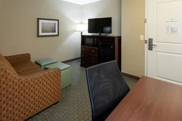 Grandstay Hotel & Suites Morris