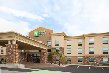 Holiday Inn Express & Suites Pahrump by IHG