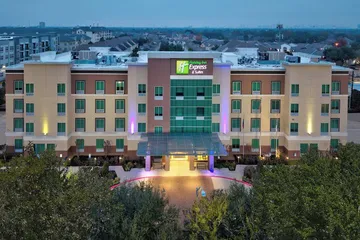 Holiday Inn Express & Suites Houston S - Medical Center Area by IHG