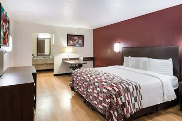 Red Roof Inn & Suites Commerce - Athens