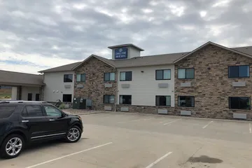 Cobblestone Inn & Suites - Denison - Oak Ridge