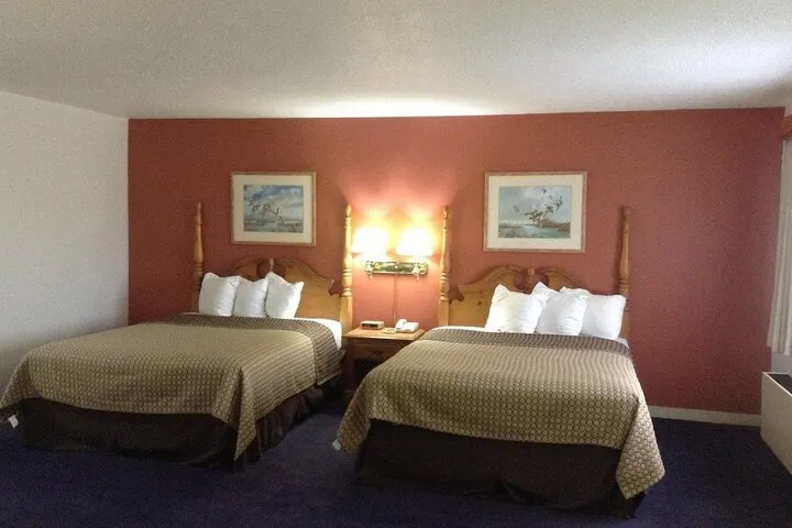 Room 5 of 94