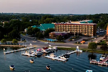 Harbor Shores on Lake Geneva