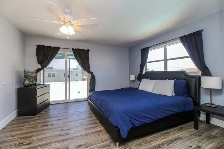 Room 4 of 54