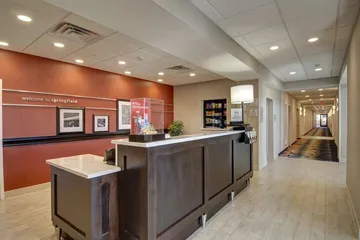 Hampton Inn & Suites Springfield / Downtown