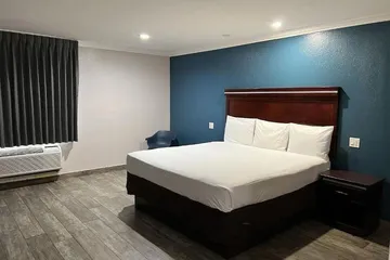 Super 8 by Wyndham Mesa Downtown Near Convention Center