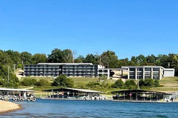 Lake Norfork Resort