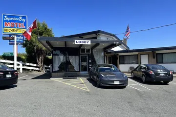 Departure Bay Motel