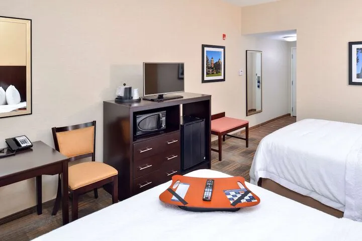 Room 5 of 41