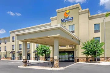 Comfort Inn & Suites Lynchburg Airport - University Area