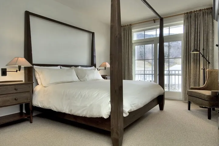 Room 2 of 23