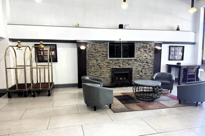 Hotel Interior 4 of 61