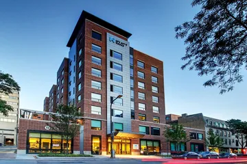 Hyatt House Chicago / Evanston