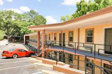 OYO Hotel Tallahassee Downtown