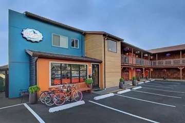 Coast River Inn by OYO Seaside