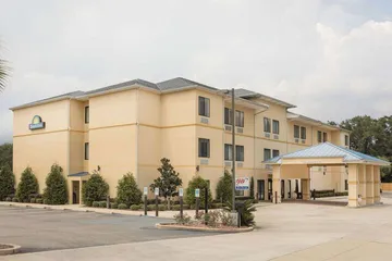Days Inn by Wyndham Semmes / Mobile