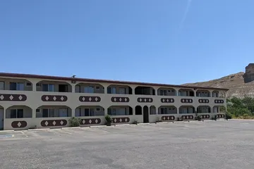 Western Inn