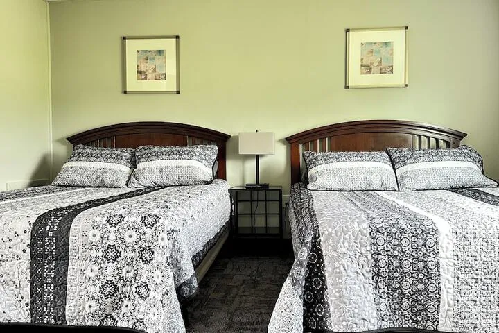 Room 5 of 35