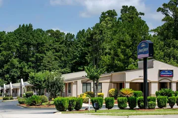 Howard Johnson by Wyndham Wilmington