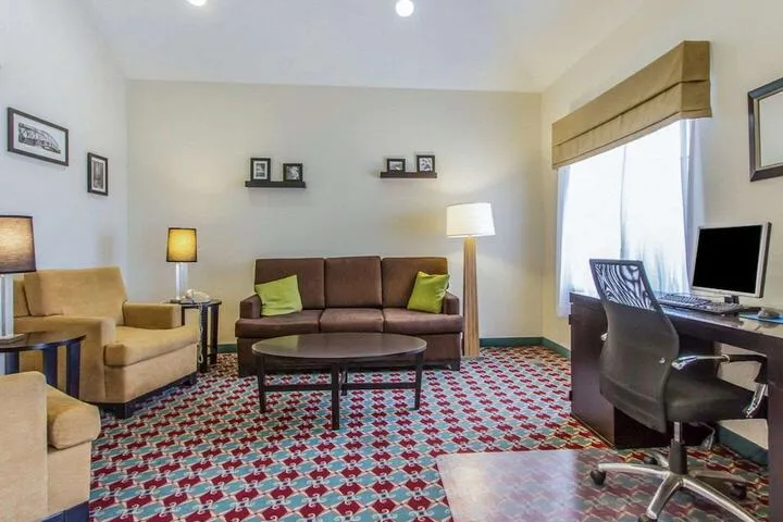 Hotel Interior 5 of 22