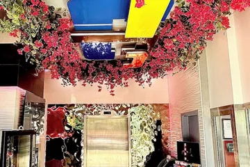 Umbrella Hotel