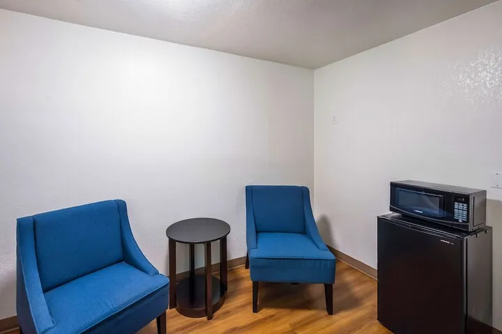 Room 5 of 36