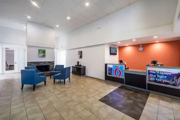 Motel 6 Irving TX - Irving DFW Airport East