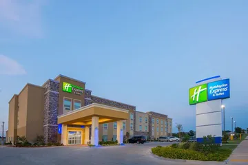 Holiday Inn Express & Suites Stillwater - University Area by IHG